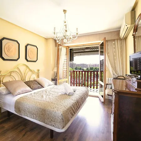 La Elegancia Del Centro By Alogest Apartamento Saragoça