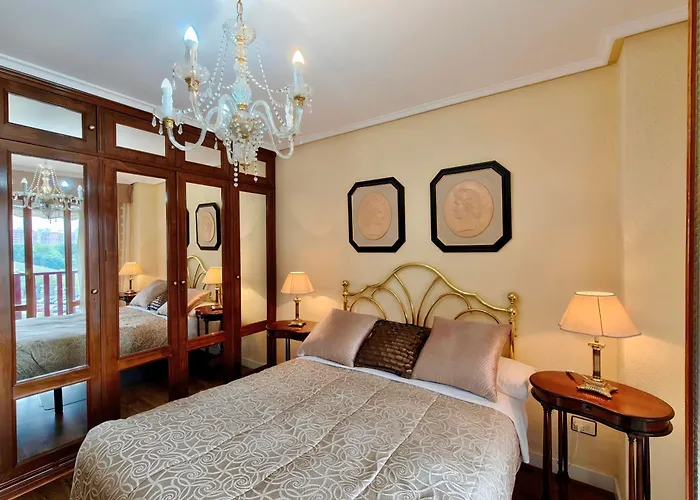 La Elegancia Del Centro By Alogest Saragoça